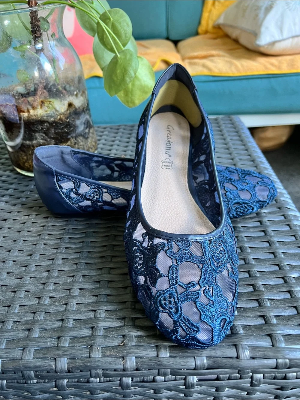 Greatonu size 8.5 women’s navy blue lace ballet flats.